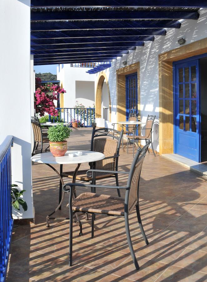 Akrotiri Hotel Platia Ammos Exterior foto
